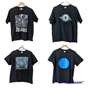 Graphic Cotton T-shirts Size Large (4)